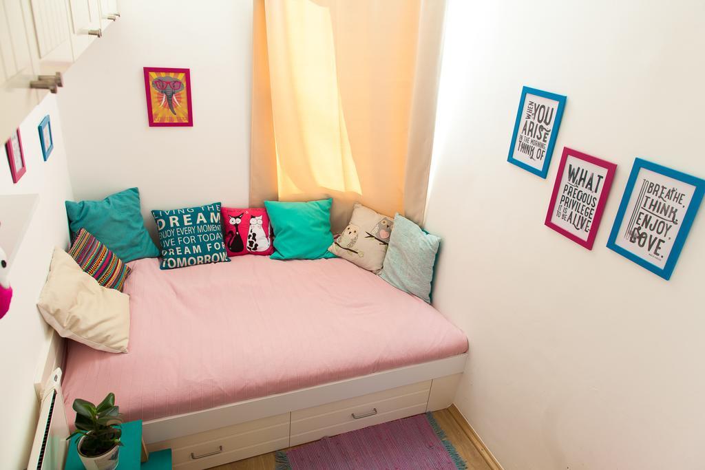 Self Check-In Eco Studio In The Heart Of Buda Budapest Bagian luar foto